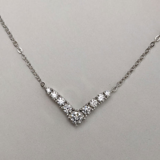 DIAMOND NECKLACE